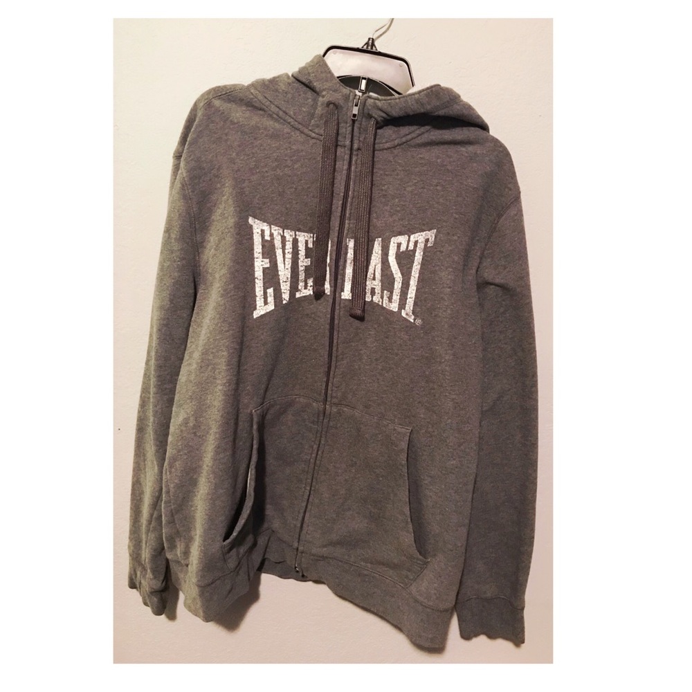 Everlast gray sweater